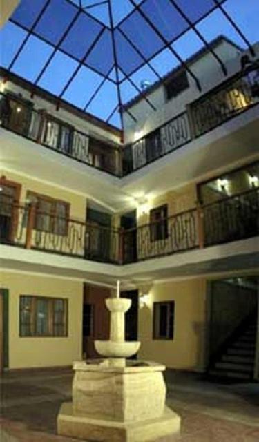 Hotel Cima Argentum Потосі Екстер'єр фото